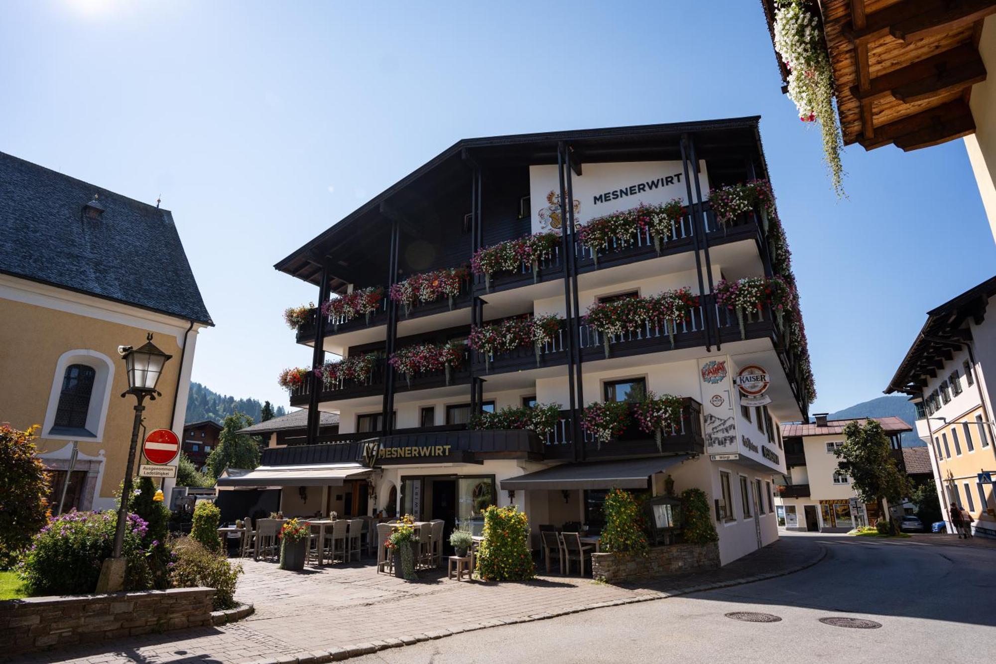 Hotel Mesnerwirt Westendorf Bagian luar foto