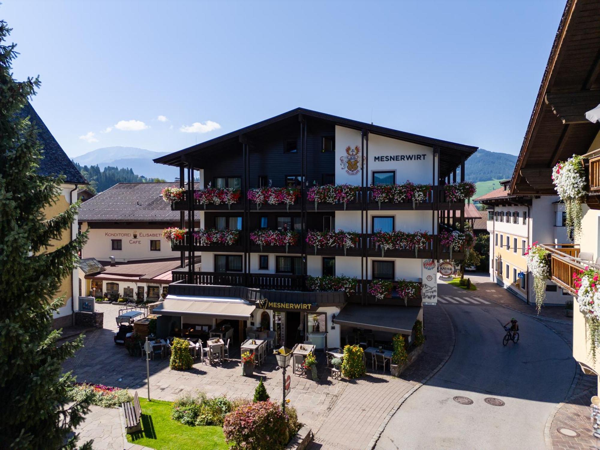 Hotel Mesnerwirt Westendorf Bagian luar foto