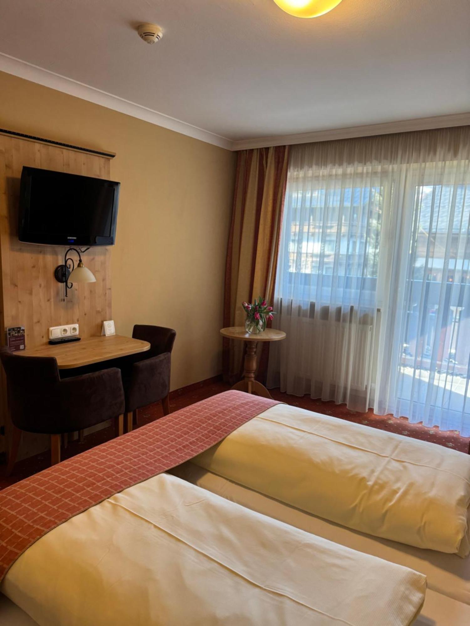 Hotel Mesnerwirt Westendorf Bagian luar foto